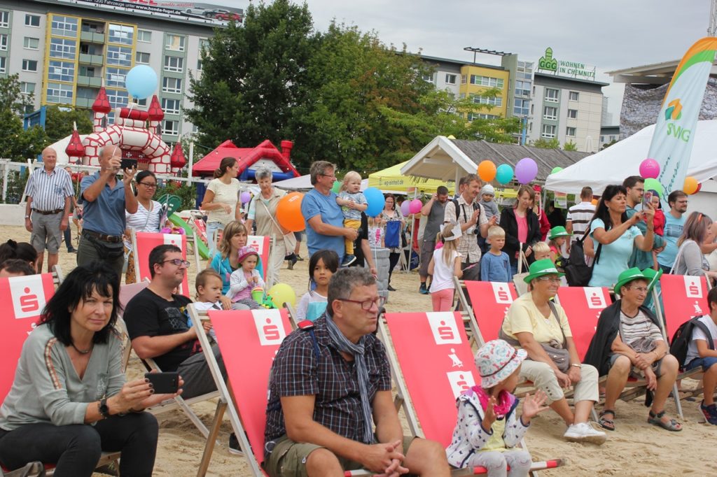 viele Gäste sind da